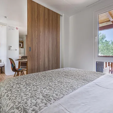 Vakantiehuis Mobile House F&l *