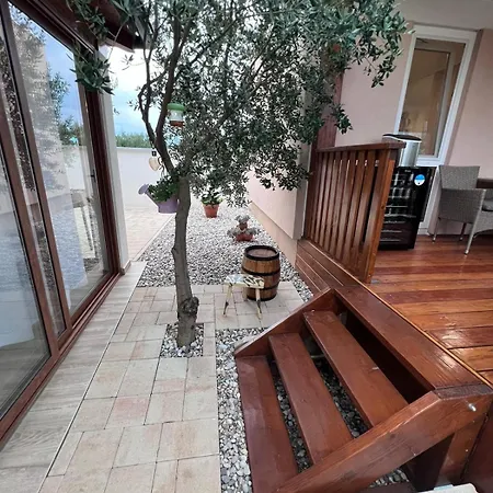 Mobile House F&l * Biograd Na Moru