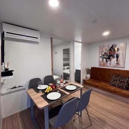 Mobile House F&l Biograd Na Moru